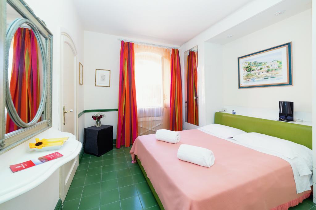 I Giardini Di Giano Bed & Breakfast Torre Faro Exterior photo